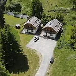 Paul Und Petra Chalet