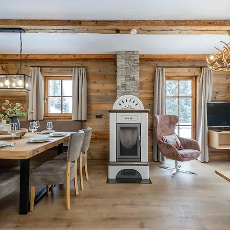 Paul Und Petra 샬레 *