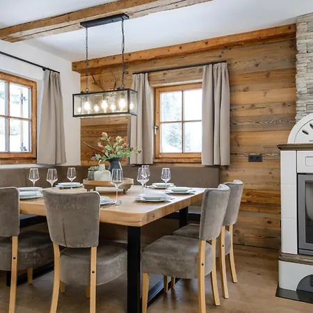 Paul Und Petra 카트슈베르그호헤