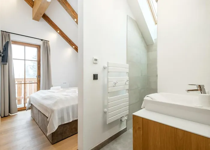 Paul Und Petra 카트슈베르그호헤