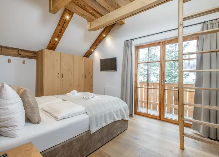 Paul Und Petra 카트슈베르그호헤